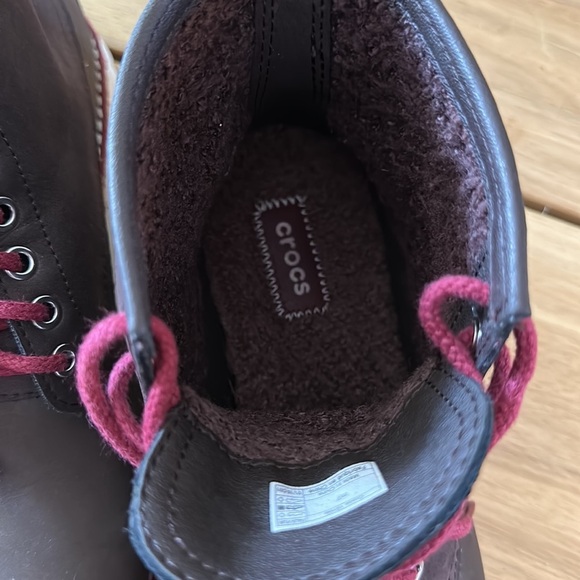CROCS ⭐️  boots main image 5